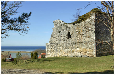 Gotland, Kastaler - guide - foto: Bernt Enderborg