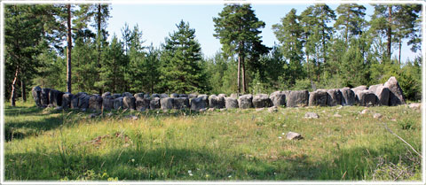 Gotland, Tjelvars grav - foto: Bernt Enderborg