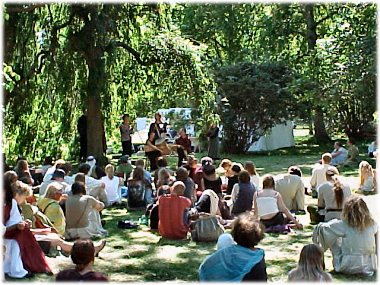 Gotland, En promenad på Medeltidsveckan den 6 augusti 2003 - foto: Bernt Enderborg