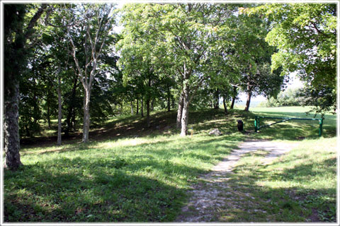 Gotland, Fornborgen på Klinteberget - foto: Bernt Enderborg