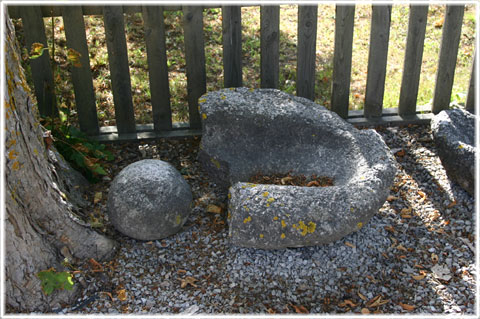 Gotland, Lapidarium i Björke - foto: Bernt Enderborg