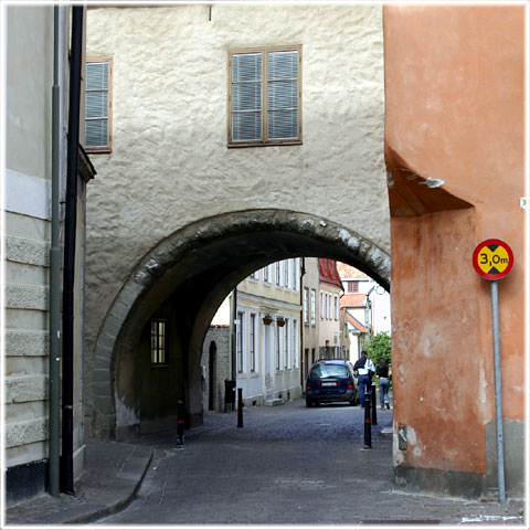 Gotland, Gatuvalven i Visby - foto: Bernt Enderborg