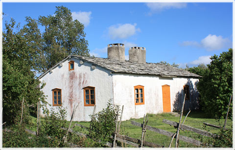 Gotland, Fattigstugan i Burs - foto: Bernt Enderborg